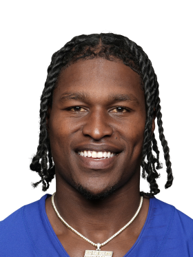 Darnay Holmes